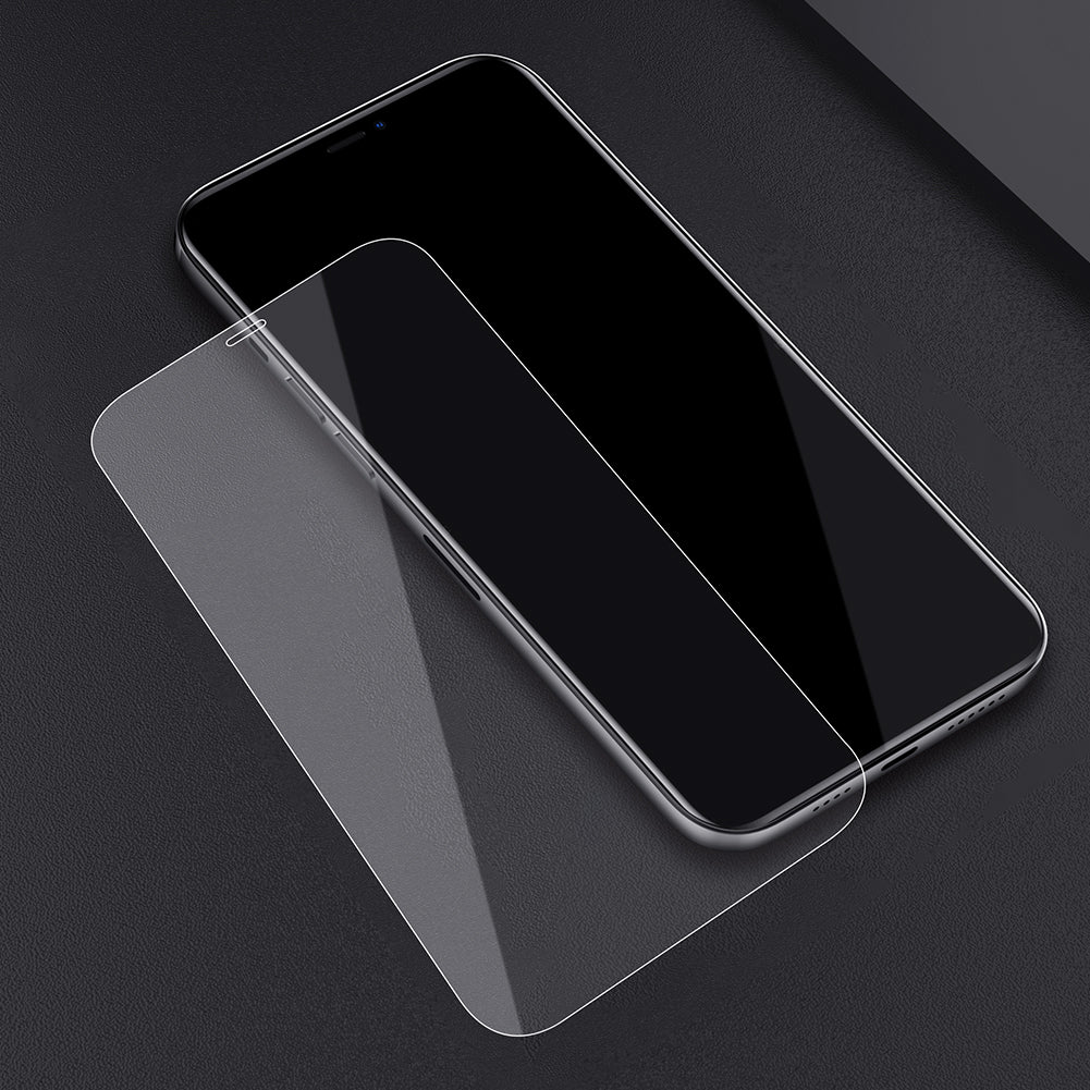 Nillkin iPhone 12 系列日本AGC玻璃 0.2mm 超薄 2.5D 9H HD高清防刮防指紋防炫光鋼化膜
