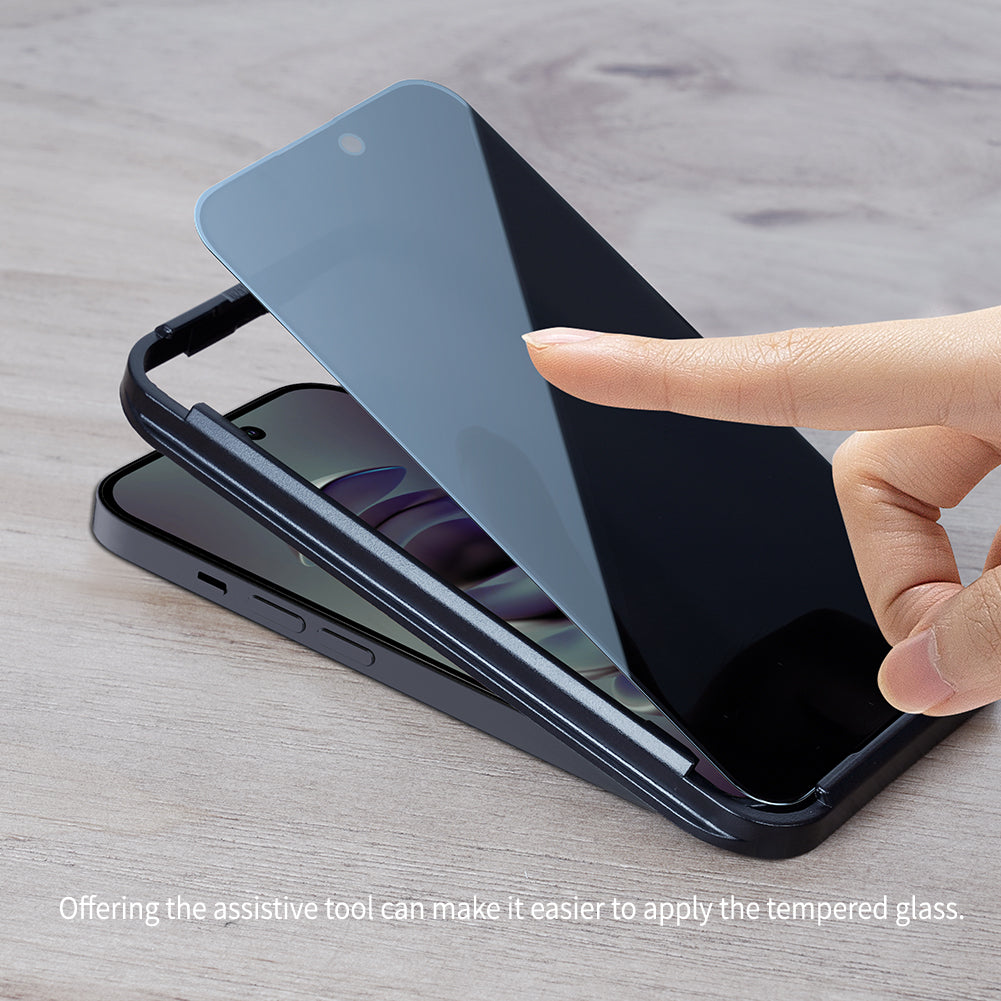 Nillkin iPhone 13/14 系列 日本AGC玻璃防偷窺防刮防指紋防炫光2.5D 9H HD高清鋼化玻璃屏幕保護貼 加送貼膜神器